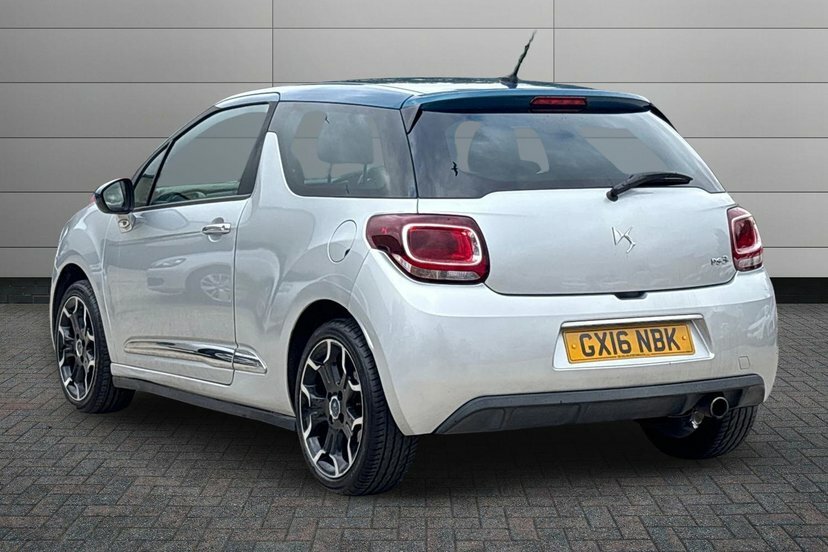 DS DS 3 1.2 Puretech Dstyle Hatchback 1 Silver #3