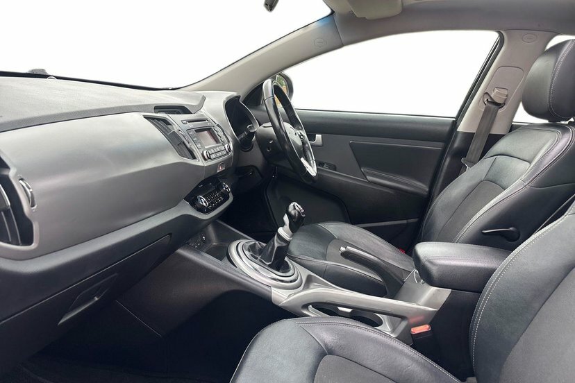 Kia Sportage 1.7 Crdi Ecodynamics 2 Suv 2Wd E Black #2