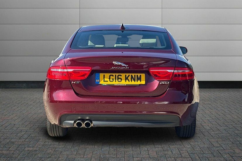 Jaguar XE 2.0 Portfolio 5 Seat Family Saloon A White #12