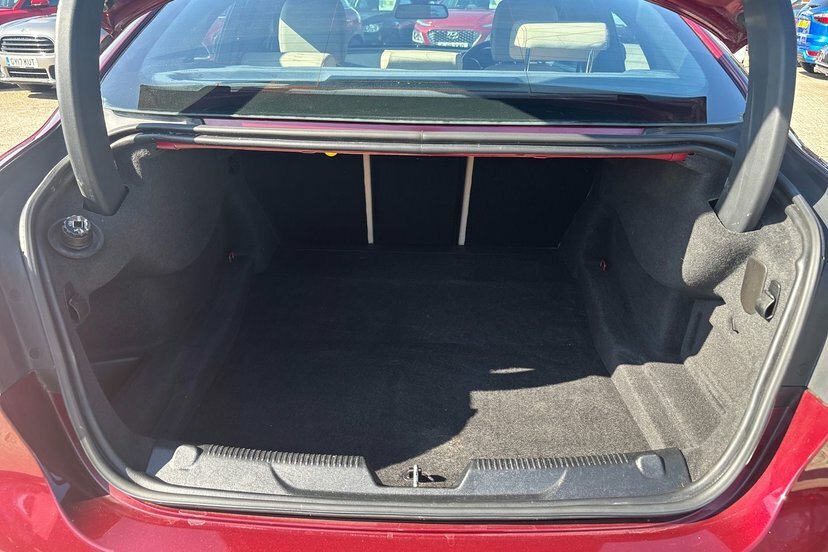 Jaguar XE 2.0 Portfolio 5 Seat Family Saloon A White #9