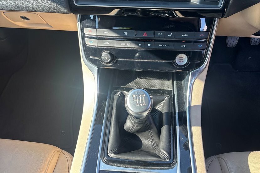 Jaguar XE 2.0 Portfolio 5 Seat Family Saloon A White #19