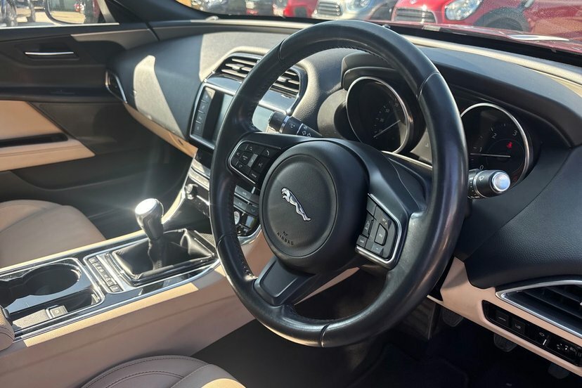 Jaguar XE 2.0 Portfolio 5 Seat Family Saloon A White #15