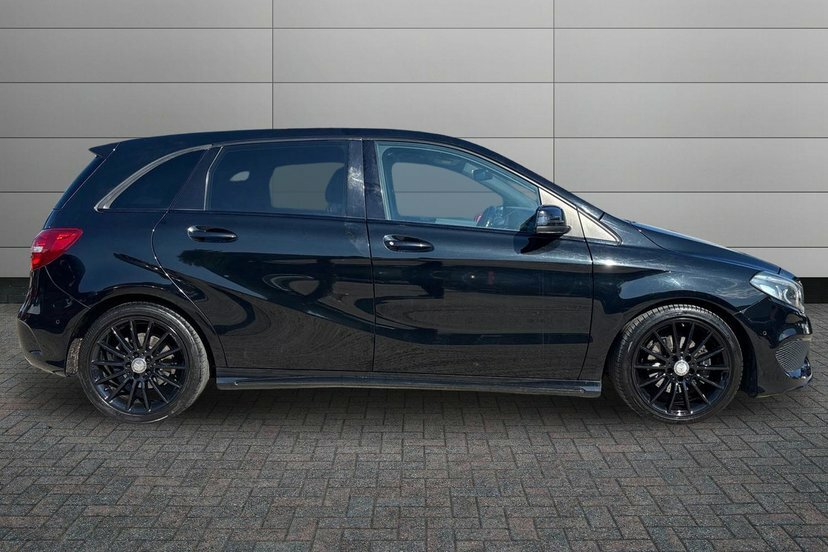 Mercedes-Benz B Class 1.5 B180d Amg Line Premium Mpv 7G-dct Black #4
