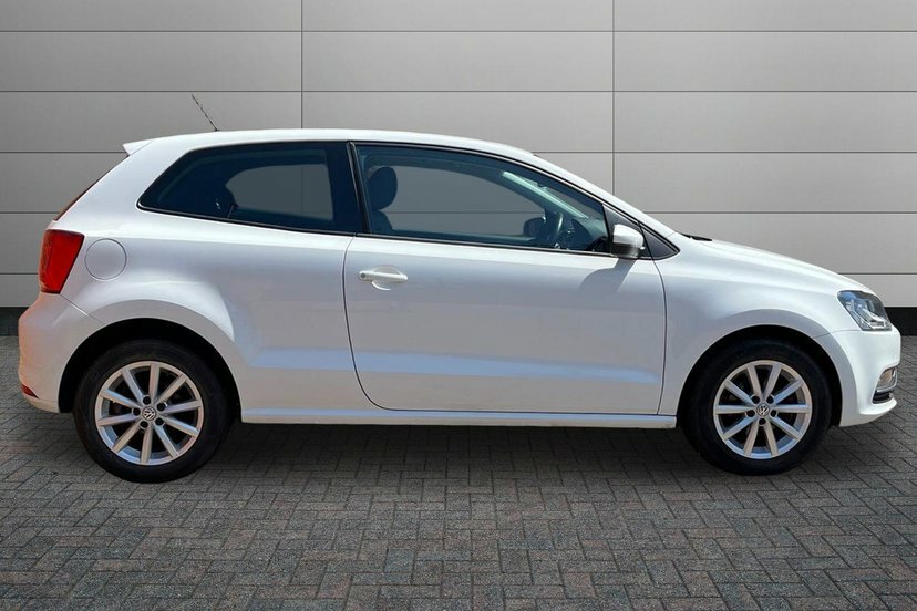Volkswagen Polo 1.2 Tsi Bluemotion Tech Match Hatchback White #4