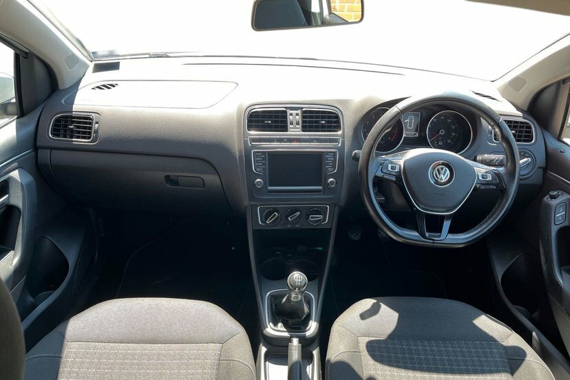 Volkswagen Polo 1.2 Tsi Bluemotion Tech Match Hatchback White #6