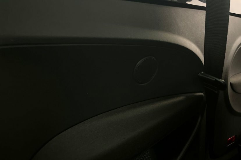 Volkswagen Beetle Hatchback White #25