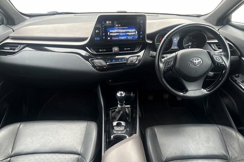 Toyota C-Hr 1.2 Vvt-i Excel Suv 116 Ps White #6