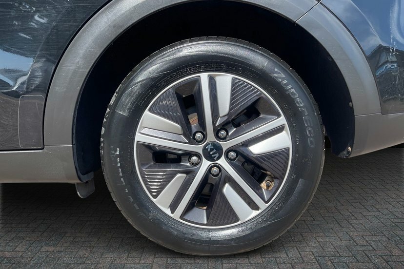Kia Niro 1.6 Gdi 2 Suv Hybrid Dct 139 Bhp Black #5