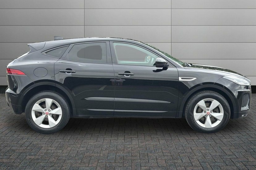Jaguar E-Pace 2.0 D150 R-dynamic S Suv 150 Ps Black #4