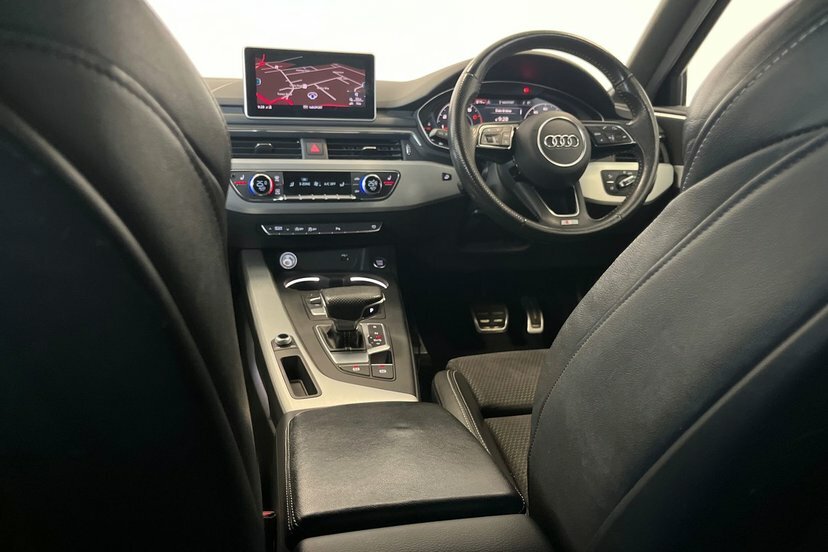 Audi A4 Avant S Line Blue #25
