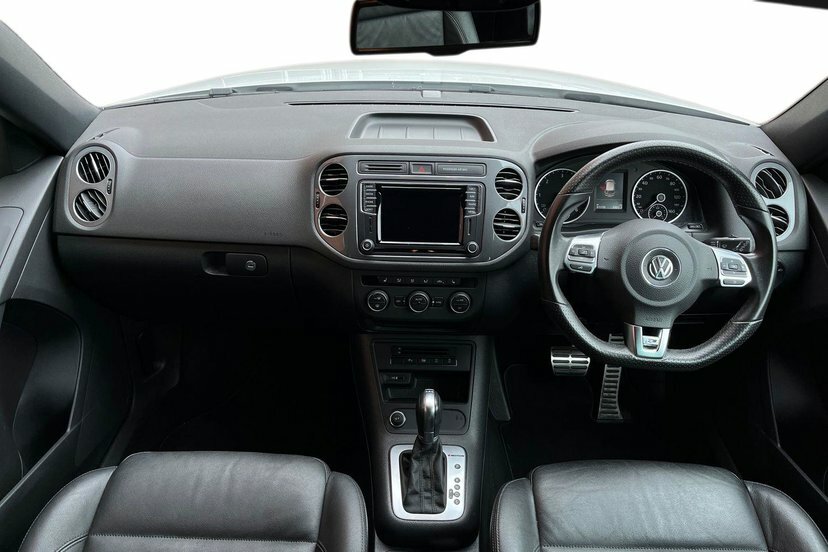 Volkswagen Tiguan 2.0 Tdi Bluemotion Tech R-line Edition Suv Die White #6