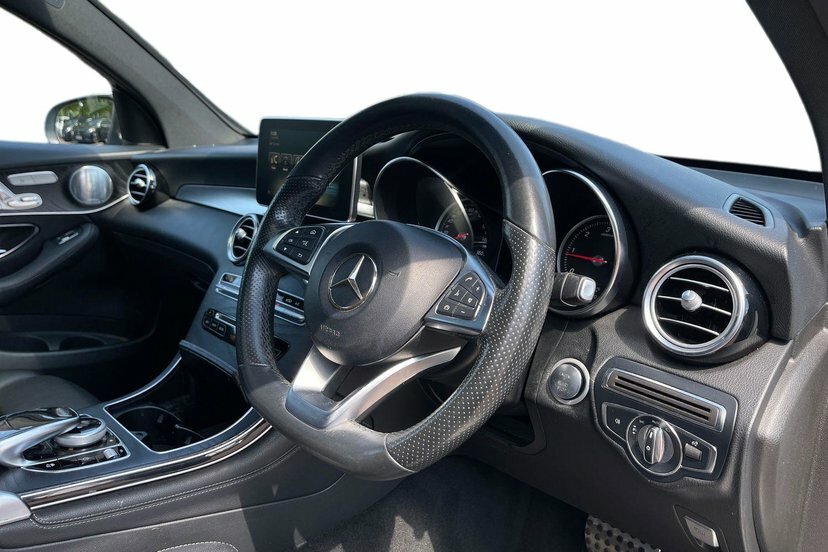 Mercedes-Benz GLC Class Glc220d Amg Line Premium Plus Coupe 4Matic LP17JTV White #5