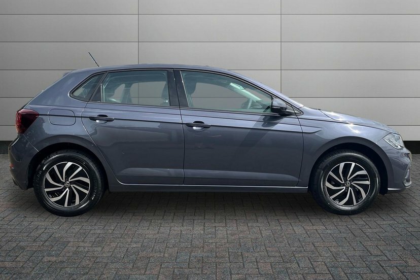 Volkswagen Polo 1.0 Tsi Life Hatchback 95 Ps Grey #4