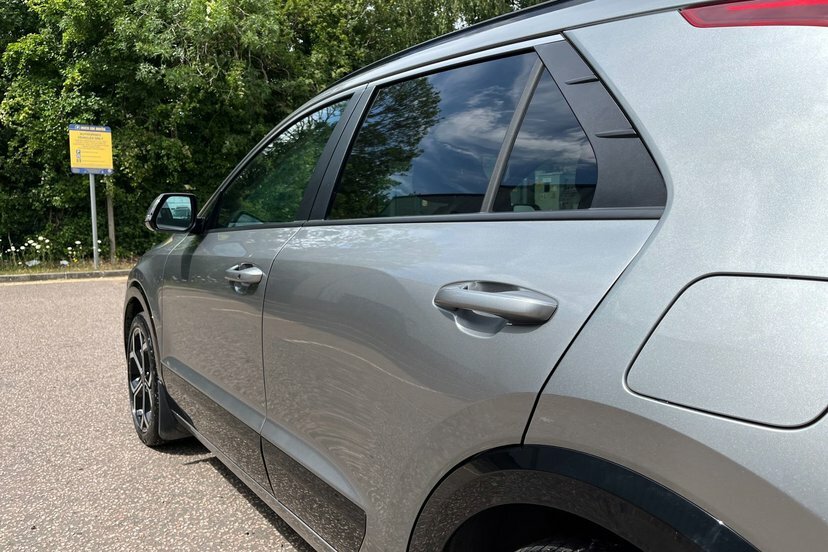 Kia Niro Kia Niro 1.6H Gdi 4 Suv Hybrid Dct Euro Grey #36