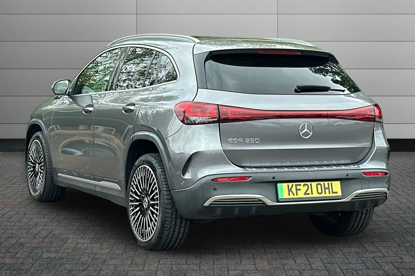 Mercedes-Benz EQA Eqa 250 66.5Kwh Amg Line Premium Plus Suv El Grey #2