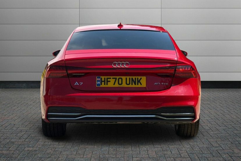 Audi A7 Competition White #11
