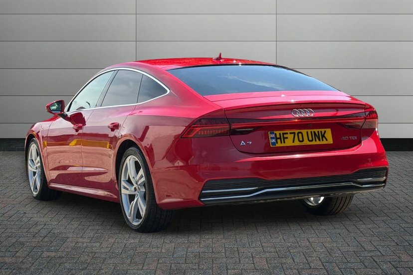 Audi A7 2.0 Tdi 40 S Line Sportback S Tronic 2 Red #3