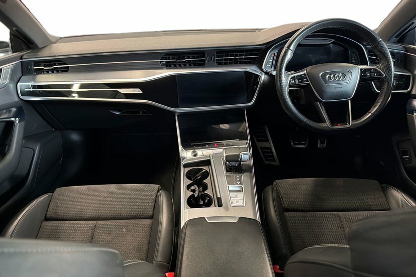 Audi A7 Competition White #9