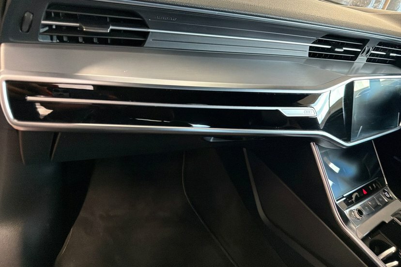 Audi A7 Competition White #20