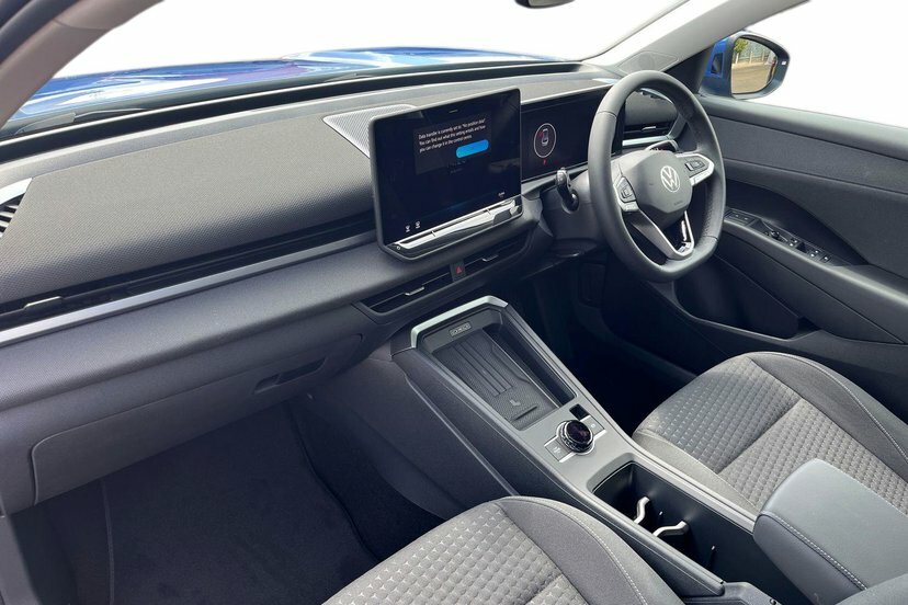 Volkswagen T-Roc 1.5 Etsi Mhev Life Suv Hybrid Dsg 116 Blue #2