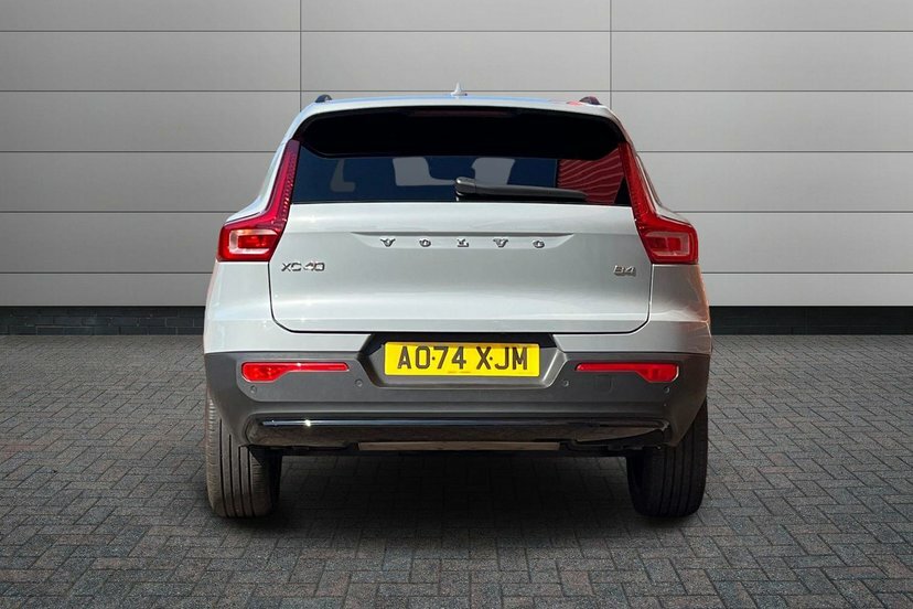 Volvo XC40 Ultra, B4 Mild Hybrid, Darkpan Roof-360 C  #12