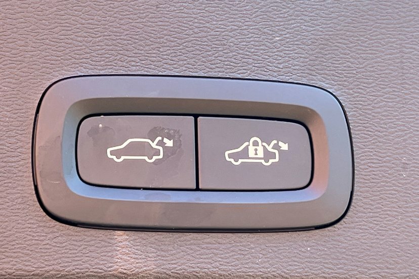 Volvo XC40 Ultra, B4 Mild Hybrid, Darkpan Roof-360 C  #13