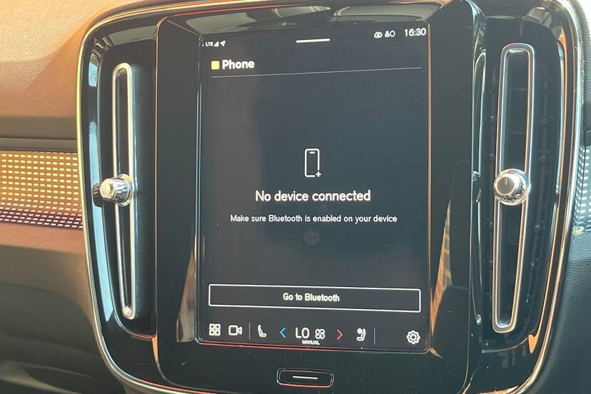 Volvo XC40 Ultra, B4 Mild Hybrid, Darkpan Roof-360 C  #23