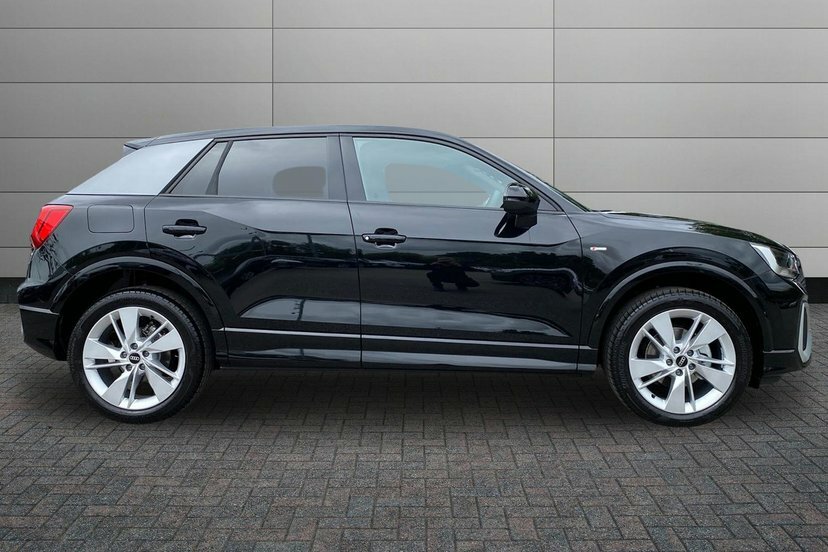 Audi Q2 1.5 Tfsi Cod 35 S Line Suv S Tronic 15 DC26RZM Black #4