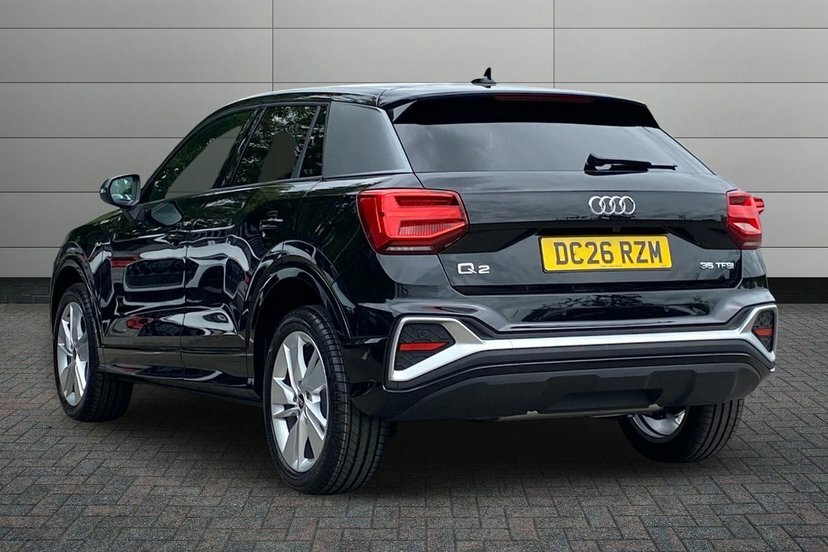 Audi Q2 1.5 Tfsi Cod 35 S Line Suv S Tronic 15 DC26RZM Black #3