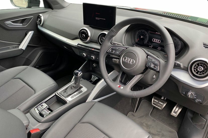 Audi Q2 1.5 Tfsi Cod 35 S Line Suv S Tronic 15 DC26RZM Black #6