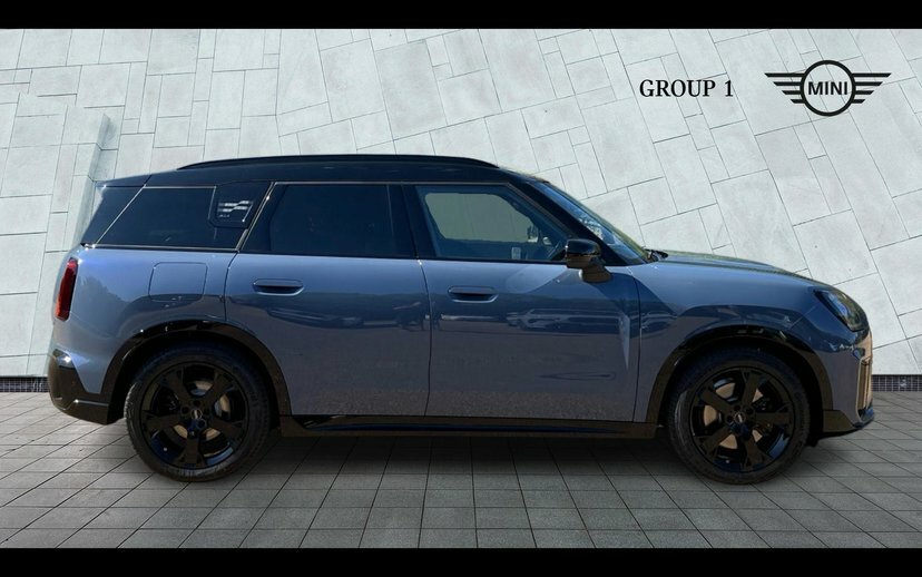 Mini Countryman Se 66.5Kwh Sport Suv All4 313 P Blue #3