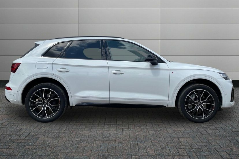 Audi Q5 2.0 Tfsi 45 Black Edition Suv S Tronic KN74XYT White #4