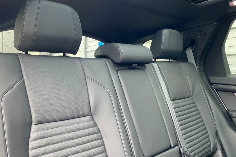 Land Rover Discovery Sport 1.5 P270e Landmark 5 Seat Red #48