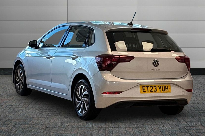 Volkswagen Polo 1.0 Tsi Life Hatchback 95 Ps ET23YUH Silver #3