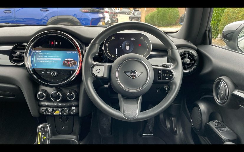 Mini Hatch Level 2 FL72GUK Black #5