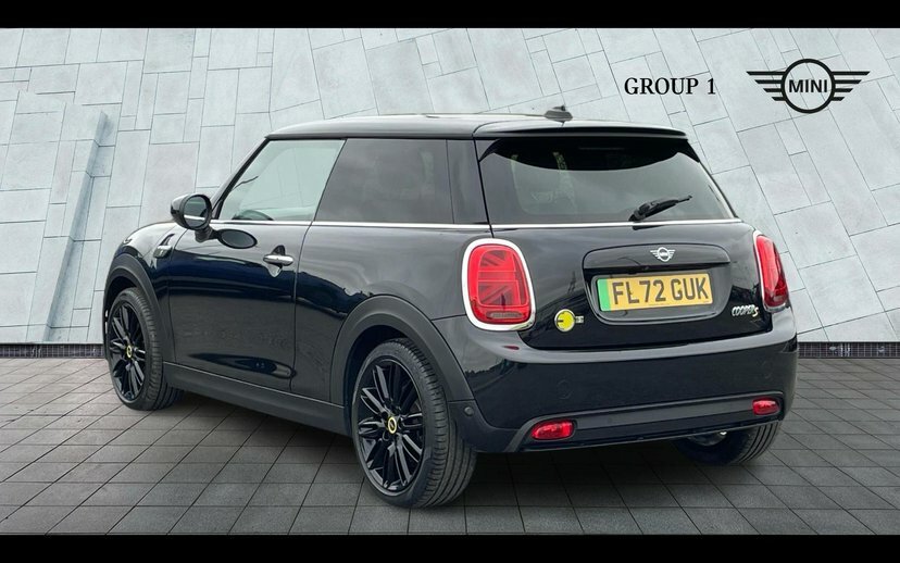 Mini Hatch Level 2 FL72GUK Black #2