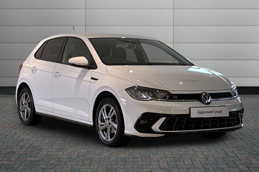 Volkswagen Polo 1.0 Tsi R-line Hatchback 95 Ps White
