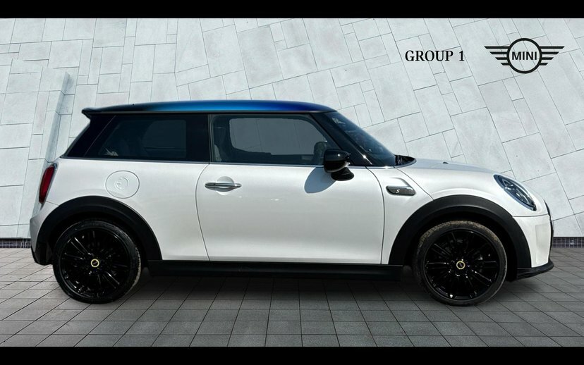 Mini Hatch Level 2 White #3