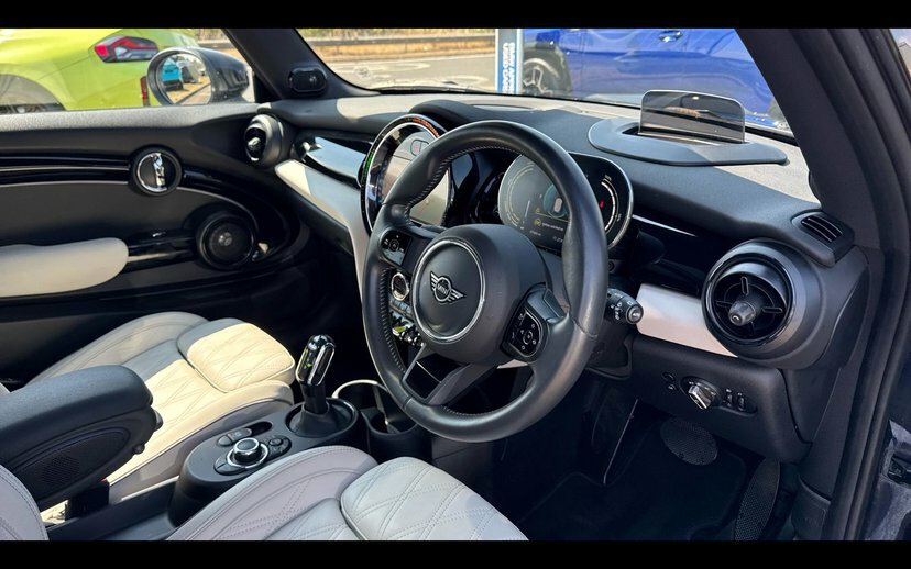 Mini Hatch Level 3 WG72EOZ Black #6