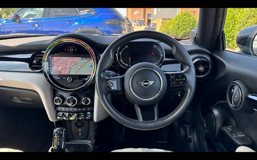 Mini Hatch Level 3 WG72EOZ Black #5