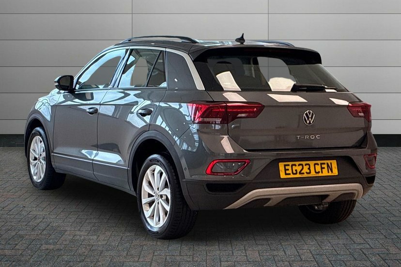 Volkswagen T-Roc 1.5 Tsi Life Suv 150 Ps Grey #3