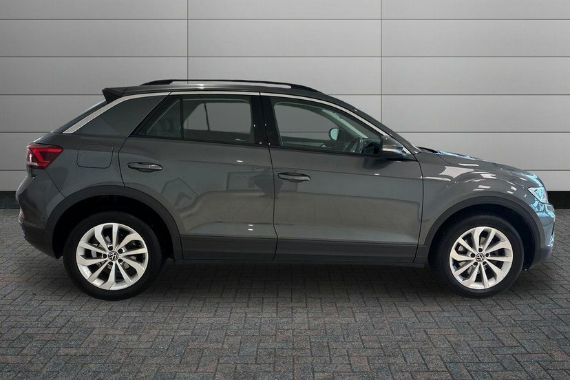 Volkswagen T-Roc 1.5 Tsi Life Suv 150 Ps Grey #4