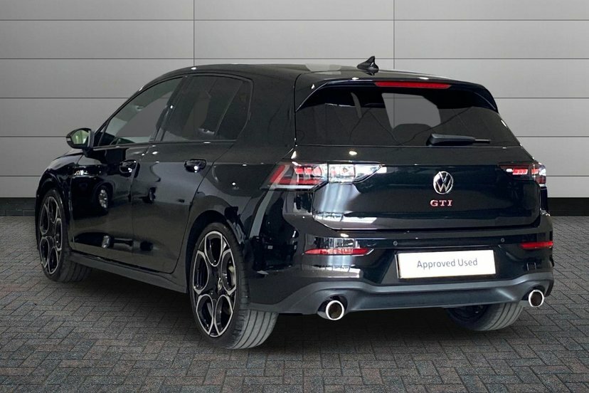 Volkswagen Golf 2.0 Tsi Gti Hatchback Dsg 265 Ps Black #3