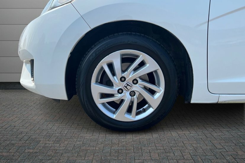 Honda Jazz 1.3 I-vtec Se Hatchback 102 Ps OE16KDU White #5