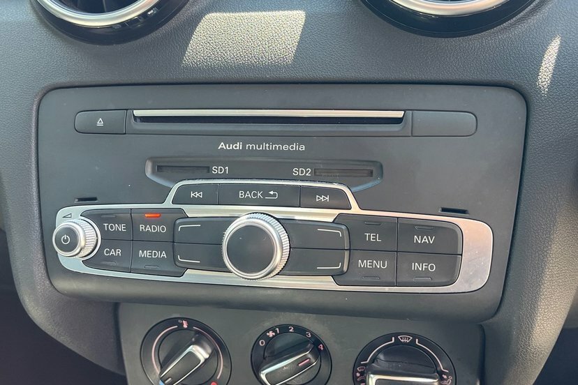 Audi A1 Hatchback Silver #18