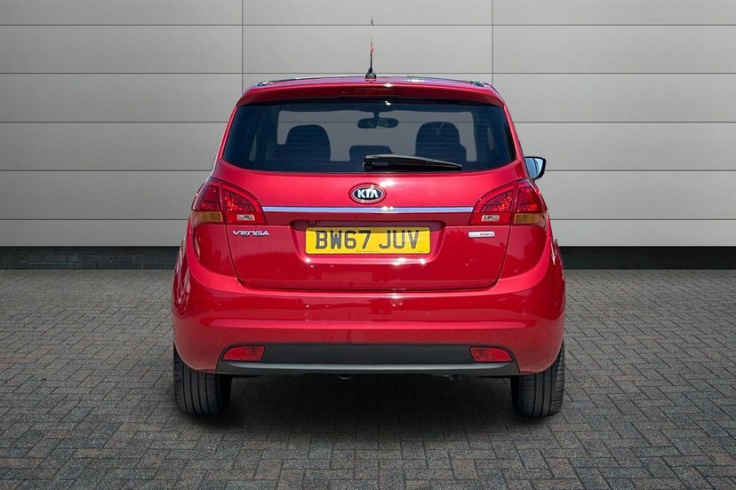 Kia Venga 3  #12
