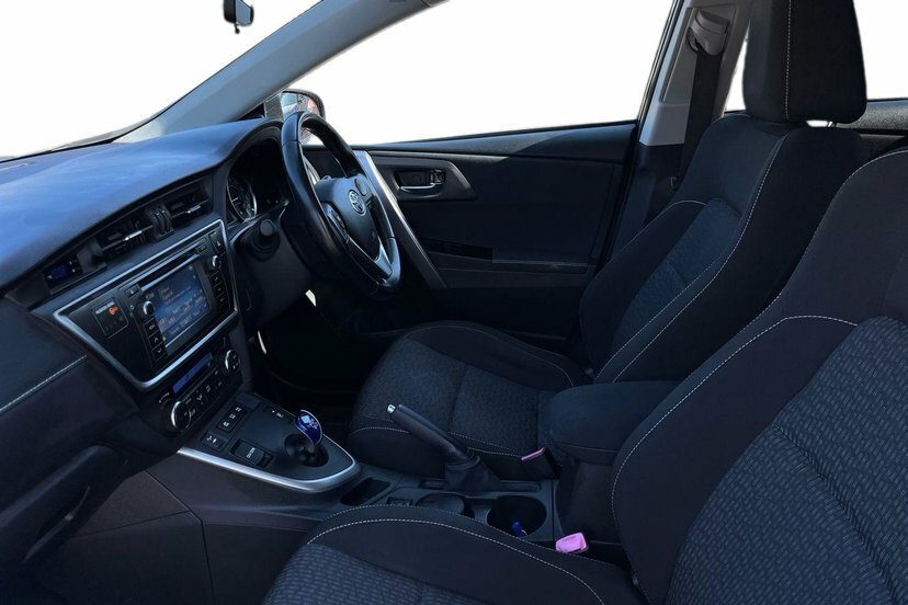 Toyota Auris 1.8 Vvt-h Icon Plus Hatchback Hybrid Cv DA14VDY Blue #2