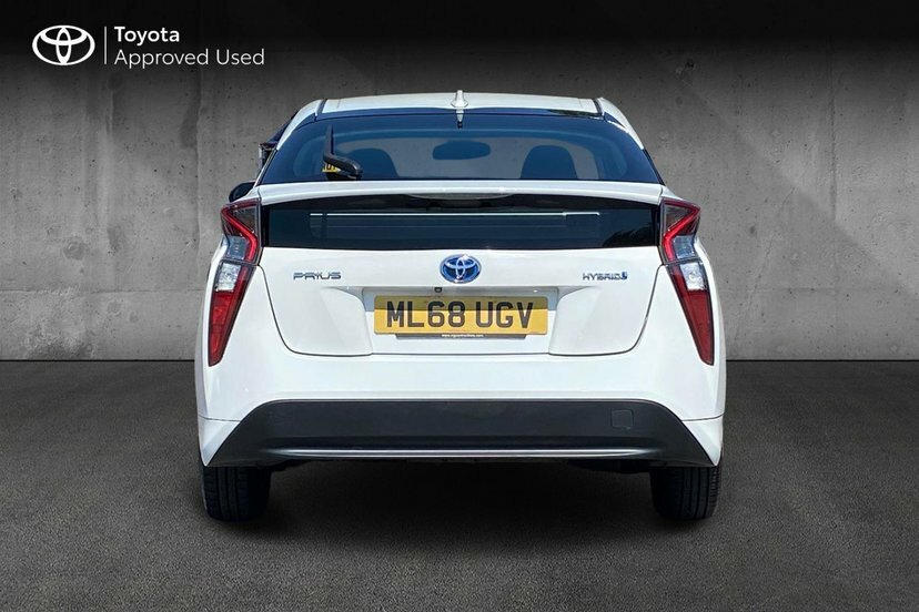 Toyota Prius Active Silver #19