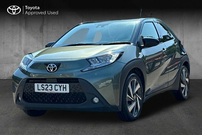 Toyota Aygo X 1.0 Vvt-i Edge Hatchback X-shift 72 Ps LS23CYH Green #3