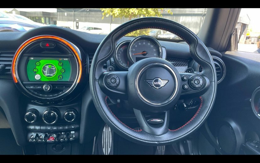 Mini Hatch 3-Door Hatch Cooper S Sport MX19OSA Black #5
